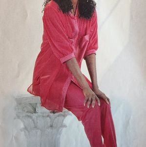 Undercover Wear Godnight Kiss, Nylon Berry color, Top/Pant Lingerie Medium